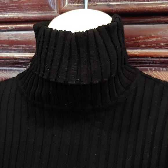 Woman's sweatet - Picture 4 of 4